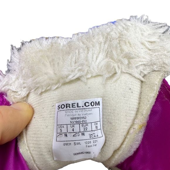 Sorel toddler girl boots size 5 - Picture 6 of 6